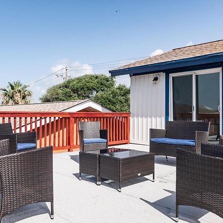 Roomy Home 5 Mins From Attractions Galveston Ngoại thất bức ảnh