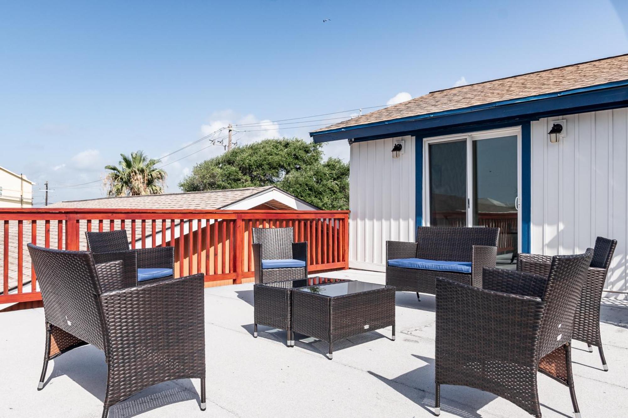 Roomy Home 5 Mins From Attractions Galveston Ngoại thất bức ảnh