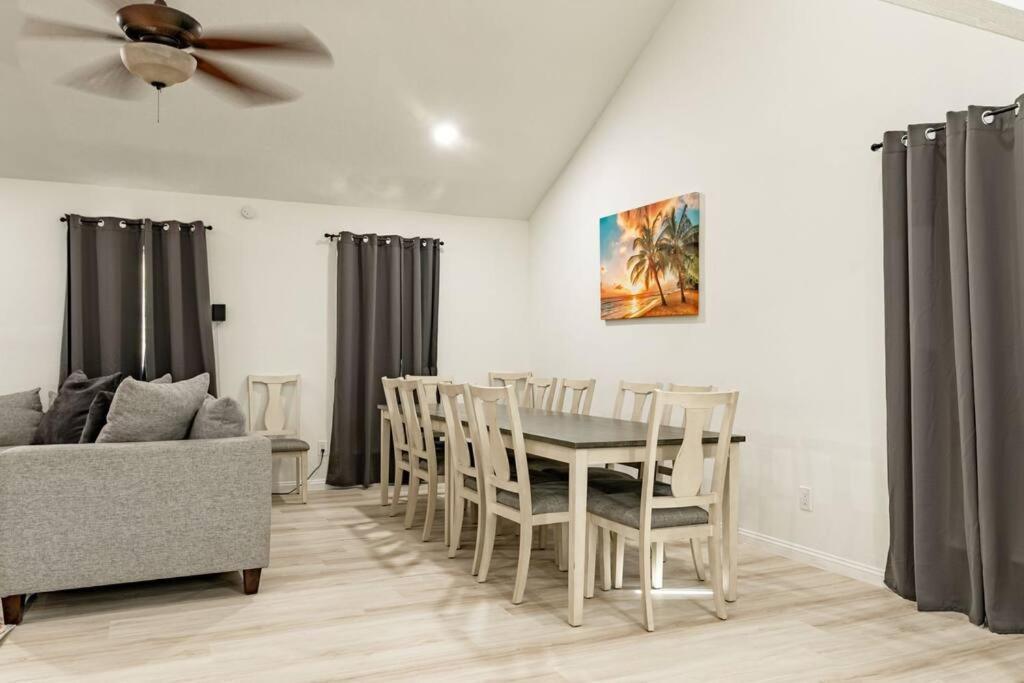 Roomy Home 5 Mins From Attractions Galveston Ngoại thất bức ảnh
